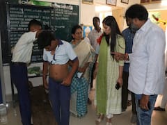 కూలిన తరగతి గది పైకప్పు, నలుగురు విద్యార్థులకు గాయాలు! 