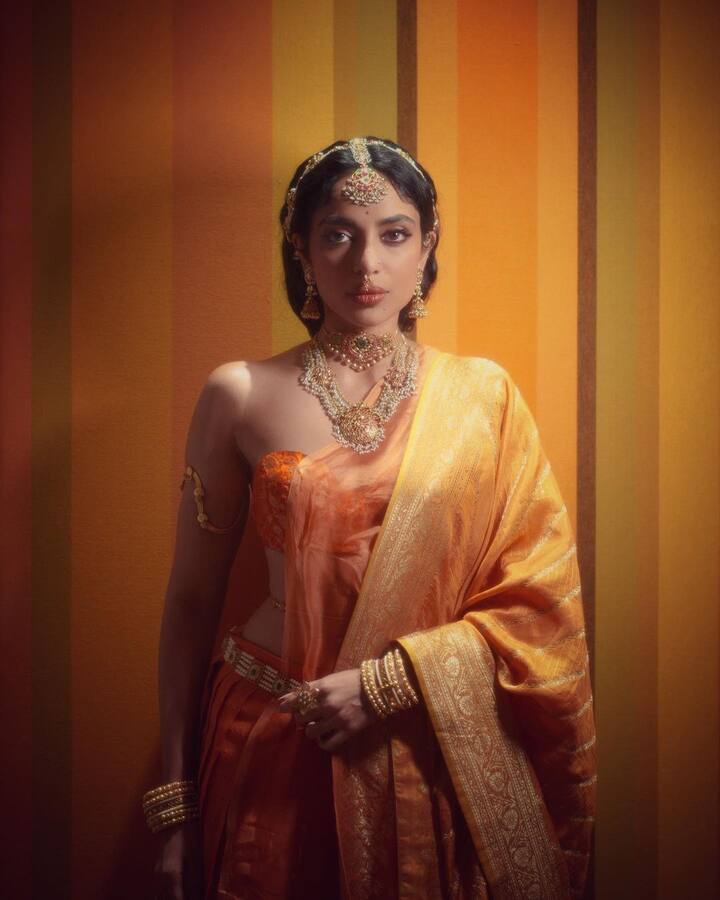 పొన్నియన్ సెల్వన్ సినిమా సెప్టెంబర్ 30 న ప్రేక్షకుల ముందుకు రాబోతుంది. Image Credit: Sobhita Dhulipala @ Instagram