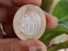 PHOTO : 'लालबागचा राजा' आणि तोही 10 रुपयांच्या नाण्यावर; गणेश भक्ताची किमया