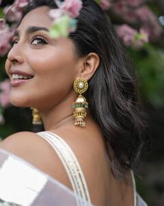 Aishwarya lekshmi:வஞ்சிக்கொடி.. என் கொஞ்சும்கிளி..ஐஸ்வர்யா லெக்ஷ்மி ஓணம் கிளிக்ஸ்!