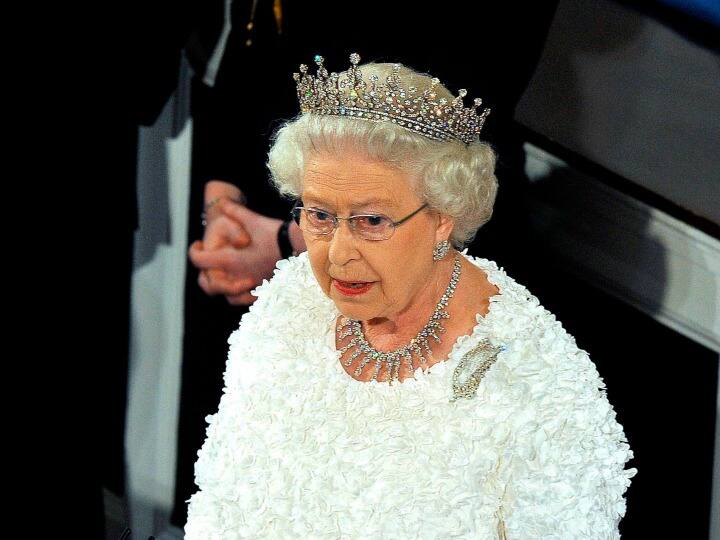 Queen Elizabeth Death Live Updates UK Royal Family Official | Queen  Elizabeth Death Live: महारानी एलिजाबेथ के निधन से पूरे ब्रिटेन में शोक की  लहर, पीएम लिज ट्रस बोलीं- 'देश टूट गया'