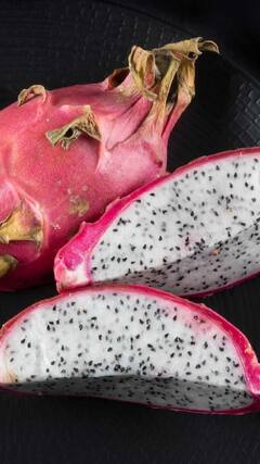 Health Tips : निरोगी त्वचेपासून ते कॉलेस्ट्रॉल नियंत्रित करण्यापर्यंत ड्रॅगन फ्रूटचे फायदेच फायदे