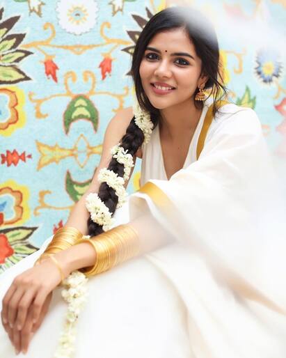 ஹே எங்க ஸ்டேட்டு கேரளா ஆனோ