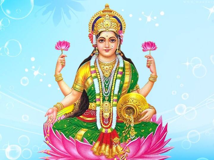 धन प्राप्ति - अनंत चतुर्दशी पर श्रीहरि की पूजा का विधान है. 9 सितंबर 2022 को शुक्रवार का दिन है, ऐसे में मां लक्ष्मी को प्रसन्न करने का योग बना है. भगवान विष्णु के अनंत रूपों की पूजा के साथ भगवान गणेश और मां लक्ष्मी की भी उपासना करें. इस दिन विष्णु सहस्त्रनाम का पाठ और श्री सूक्त का पाठ करने से घर में बरकत बनी रहती है. मां लक्ष्मी बेहद प्रसन्न होती हैं.