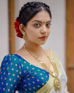 Ahana Krishnan : நடிகை அஹானா கிருஷ்னனின் ஓணம் க்ளிக்ஸ்!