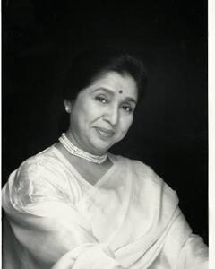 Asha Bhosle Birthday: ৯০-এ পা আশা ভোঁসলের, ফিরে দেখা তাঁর সঙ্গীত সফর
