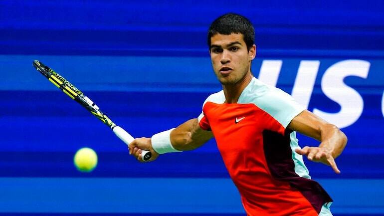 US Open 2022 Carlos Alcaraz Beats Jannik Sinner In 2nd longest Match in US Open History, Enters Semi-final US Open 2022: యూఎస్ ఓపెన్ లో రికార్డు మ్యాచ్ ఆడిన ఆల్కరెజ్, సిన్నర్