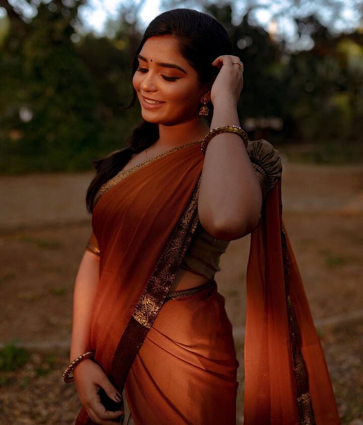 ஒலிகளின் தேடல் என்பதெல்லாம் மௌனத்தில் முடிகின்றதே