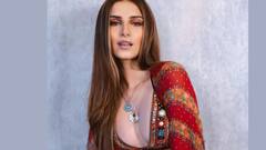 Tara Sutaria: তারা সুতারিয়ার সঙ্গে থাকা মুখ ঢাকা ব্যক্তি কে?