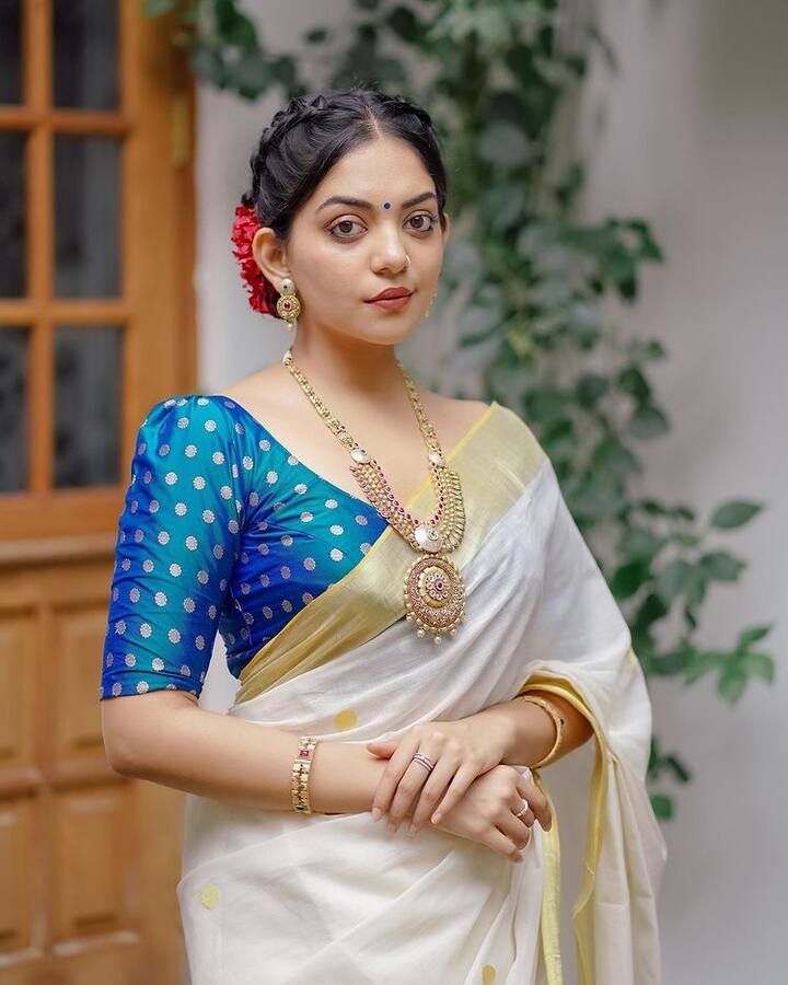 என் உயிரை கேட்கிறாய்...