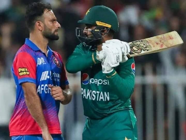 asia cup 2022: fighting between pakistan asif ali and afghanistan fareed ahmad during pak vs afg match Watch: આઉટ થયા બાદ અફઘાન ખેલાડીને બેટ મારવા દોડ્યો પાકિસ્તાની ખેલાડી, ધક્કા-મુક્કી થઇને પછી, જુઓ વીડિયો.......