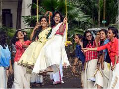 Photos: देखिए केरल में खुशियां लेकर आया ओणम, दीवाली से कम नहीं है ये त्योहार