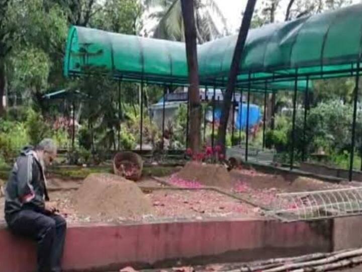 Mumbai News: मुंबई में याकूब मेमन की कब्र पर सियासत गरमाई, बीजेपी के आरोपों पर शिवसेना ने दिया यह जवाब Politics over Yakub Memon's grave Shiv Sena gave answer on BJP's allegations Mumbai News: मुंबई में याकूब मेमन की कब्र पर सियासत गरमाई, बीजेपी के आरोपों पर शिवसेना ने दिया यह जवाब