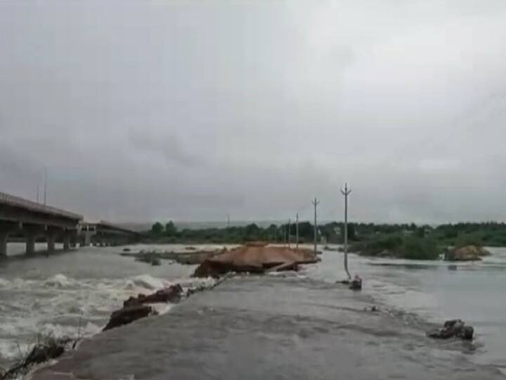Kadapa Muddanur Road Jammalamadugu Diversion Road Damaged Due to Heavy floods DNN తెగిపోయిన జమ్మలమడుగు, ముద్దనూరు డైవర్షన్ రోడ్డు! 