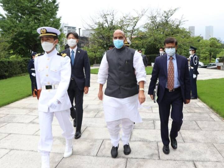 India-Japan Relation: टोक्यो में भारत-जापान 2+2 मंत्री स्तर की वार्ता आज, रक्षा मंत्री राजनाथ सिंह और विदेश मंत्री एस जयशंकर लेंगे हिस्सा India-Japan Relations Rajnath Singh And S Jaishankar in Tokyo For India Japan 2+2 Ministerial Dialogue India-Japan Relation: टोक्यो में भारत-जापान 2+2 मंत्री स्तर की वार्ता आज, रक्षा मंत्री राजनाथ सिंह और विदेश मंत्री एस जयशंकर लेंगे हिस्सा
