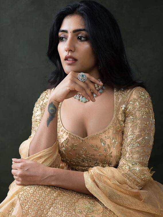 ఈషా రెబ్బా పెళ్లి చేసుకోబోయే ఆ డైరెక్టర్ ఎవరబ్బా?