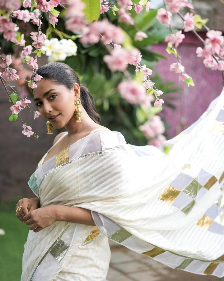 அக்கப்போரில் சிக்கிக்கிட்டேன்