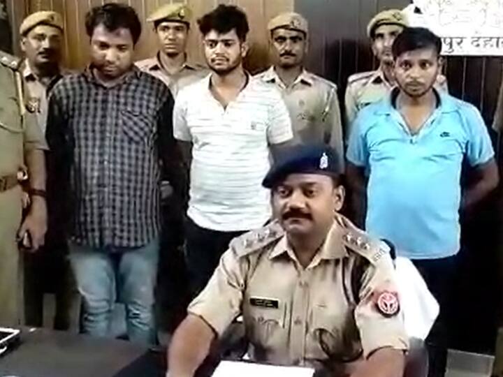 UP News Kanpur dehat Police has caught three ATM gang withdraw money by changing their ATM ANN kanpur News: कानपुर देहात पुलिस ने किया ATM गैंग का पर्दाफाश, मदद के बहाने करते थे ठगी