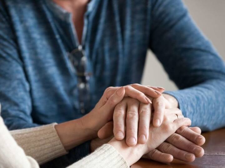 ਕੋਈ ਵੀ ਅਜਿਹੀ ਘਾਤਕ ਬਿਮਾਰੀ, ਭਿਆਨਕ ਦਰਦ ਜਿਸ ਦਾ ਇਲਾਜ ਨਾ ਹੋਵੇ, ਇਸ ਤੋਂ ਪੀੜਤ ਲੋਕ ਖੁਦਕੁਸ਼ੀਆਂ ਵੱਲ ਵੀ ਚਲੇ ਜਾਂਦੇ ਹਨ