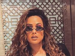 PHOTO : हॉट अन् बोल्ड, ब्लॅक ड्रेसमध्ये निया शर्माचा हटके लूक!