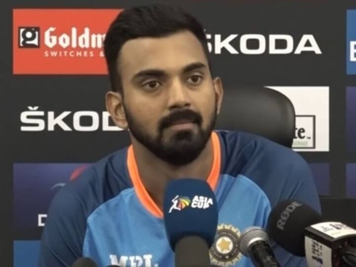 Watch: विराट कोहली को लेकर सवाल पूछने पर भड़के केएल राहुल, बोले- क्या मैं खुद बैठ जाऊं? कमाल है... During the press conference, KL Rahul was asked about former Indian captain Virat Kohli, then he said that I should sit myself? kamal hai Watch: विराट कोहली को लेकर सवाल पूछने पर भड़के केएल राहुल, बोले- क्या मैं खुद बैठ जाऊं? कमाल है...