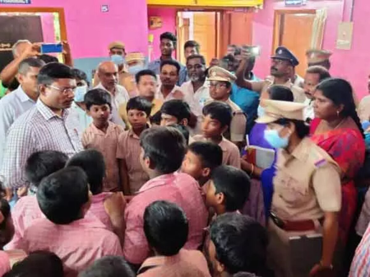 திருவண்ணாமலை:  பல்லி விழுந்த சத்துணவை சாப்பிட்ட 47 மாணவர்களுக்கு வாந்தி மயக்கம்