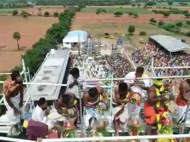 karur: grand kumbabhishek ceremony at sri angala parameshwari temple கரூர்: ஸ்ரீ அங்காள பரமேஸ்வரி கோயில் பிரம்மாண்ட கும்பாபிஷேக விழா - திரளான பக்தர்கள் பங்கேற்பு