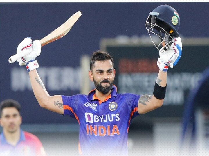 Kohli Fan Reaction : ”கோடி ரூபாய் கொடுத்தாலும்...” : கோலியின் ஆட்டோகிராஃப் போட்ட பேட்.. நெகிழ்ச்சி பதிலளித்த பாகிஸ்தான் ரசிகர்..