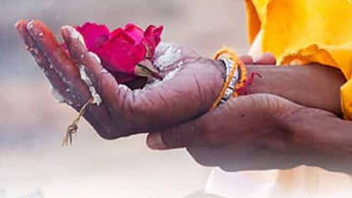 પિતૃ પક્ષમાં દરરોજની જેમ ઇશ્વર-ભગવાનની પૂજા કરી શકો છો.