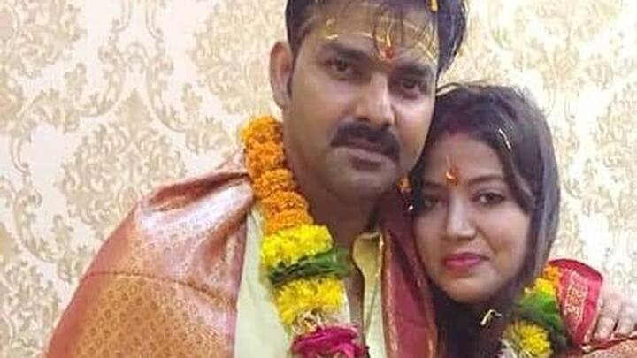 भोजपुरी सिनेमा के मशहूर एक्टर और सिंगर पवन सिंह ने अपनी दूसरी पत्नी ज्योति सिंह से अलग होने का फैसला ले लिया था. खबर के मुताबिक एक्टर ने आरा फैमिली कोर्ट में तलाक की अर्जी डाली है.