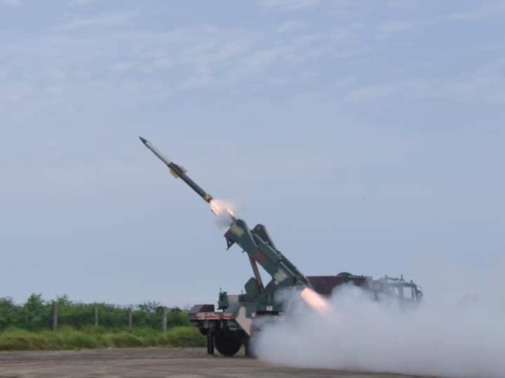 Defence News Quick Reaction Surface To Air Missile System QRSAM Integrated Test Range Chandipur Odisha Defence News: दुश्मन को ढूंढ़कर तबाह करेगी भारत की मिसाइल QRSAM, जानिए इस अचूक हथियार की खासियत