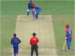 18 साल के इंटरनेशनल करियर में पहली बार दिनेश कार्तिक ने की गेंदबाजी, वीडियो वायरल