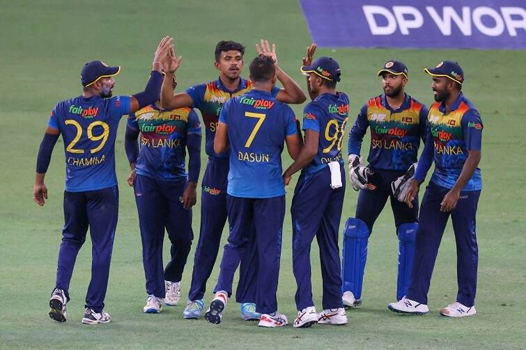 Asia Cup 2022 Pakistan given target of 122 runs against Sri Lanka in super 4 match at Dubai International Stadium SL vs Pak, 1 Innings Highlight: ব্যাটিং বিপর্যয় বাবরদের, শ্রীলঙ্কার বিরুদ্ধে মাত্র ১২১ রানে শেষ পাকিস্তান