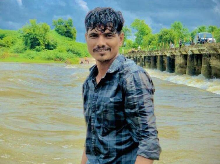 Ganesh Visarjan 2022 dhule one young boy dead Dhule latest marathi news Dhule : विसर्जन मिरवणुकीला गालबोट, धुळ्यात एका तरुणाचा बुडून मृत्यू