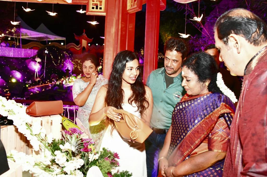 Anjana Arjun: உலகத்திலேயே முதன்முறை.. தொழிலதிபர் ஆன அர்ஜூன் மகள்.. என்ன பிசினஸ் தெரியுமா?
