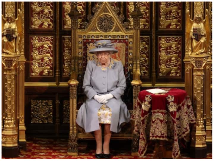 Queen Elizabeth II Death How Elizabeth II become queen after her uncle secrifice his kingdom for his love Queen Elizabeth II Death: महारानी के चाचा ने प्यार में छोड़ दिया था सिंहासन, तब जाकर एलिजाबेथ की किस्मत में आया राजयोग