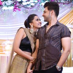 तेजस्वी प्रकाश ने बॉयफ्रेंड करण कुंद्रा से कर ली सगाई? डायमंड रिंग फ्लॉन्ट करते हुए लिखा- It’s a YESS