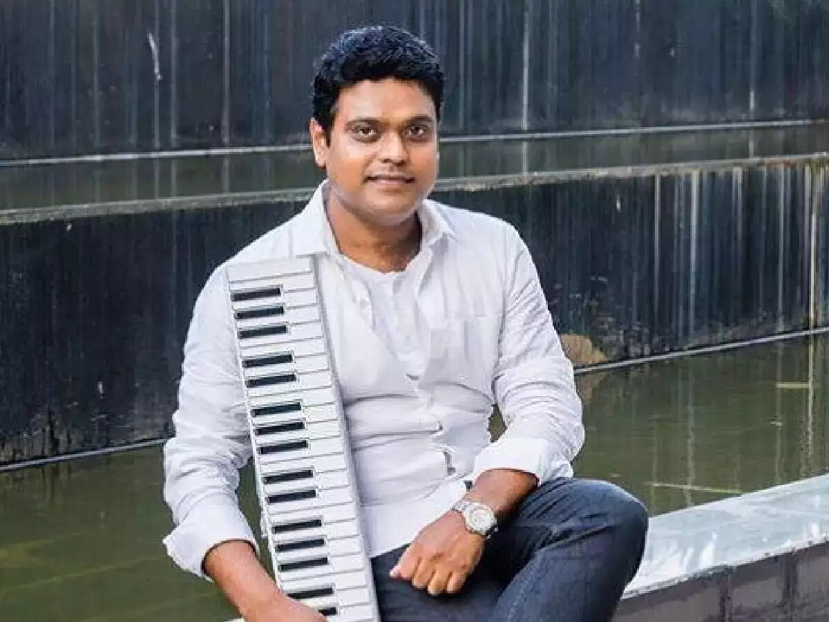 Harris Jayaraj : ”இந்த படத்திற்கு இசையமைக்க ரொம்ப பயந்தேன் “ - ஹாரிஸ் ஜெயராஜ் ஓபன் அப் !