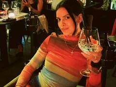 Photos: Hardik Pandya की वाइफ नताशा का दिखा हॉट अवतार, देखें ऑलराउंडर खिलाड़ी ने फोटो पर कैसे किया रिएक्ट