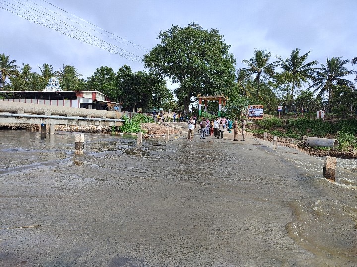 கோவை : நொய்யல் ஆற்றில் வெள்ளப்பெருக்கு ; தரைப்பாலங்கள் நீரில் மூழ்கியதால் போக்குவரத்து பாதிப்பு