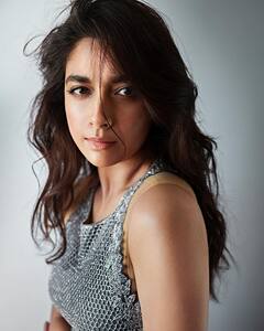 Keerthy Suresh : अभिनेत्री किर्ती सुरेशचा स्टनिंग अवतार, शिमरी ड्रेसमध्ये कातील अदा