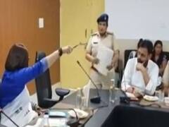 हरियाणा महिला आयोग की अध्यक्ष और महिला पुलिसकर्मी के बीच तीखी बहस, वैवाहिक विवाद पर भिड़े
