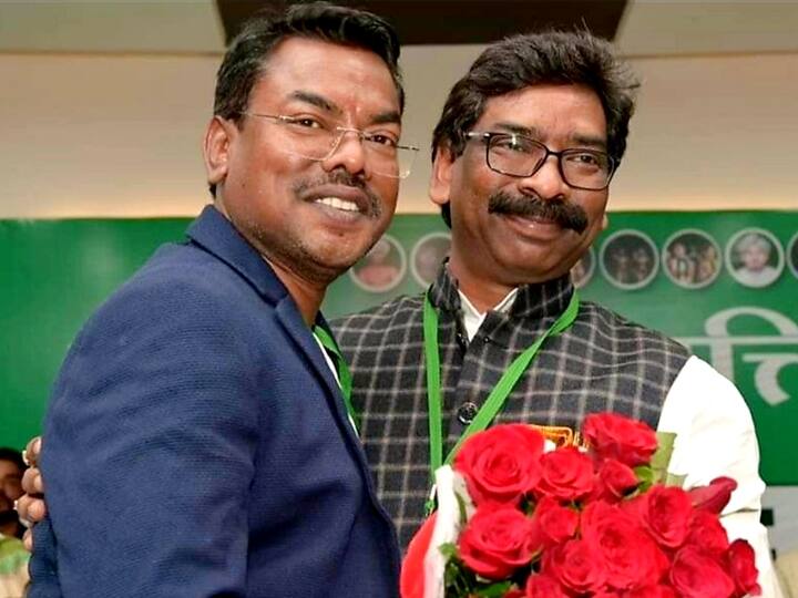 EC Sends Its Opinion To Jharkhand Governor On Disqualification Of CM Hemant Soren's Brother Basant Soren From Assembly As MLA: Report ECI Sends Its Opinion To Jharkhand Guv On Disqualification Of CM Soren's Brother As MLA: Report