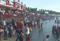 Pitru Paksha 2022: પિતૃ પક્ષમાં પૂજા કરતી વખતે જાણો નિયમો અને શું રાખશો સાવધાની