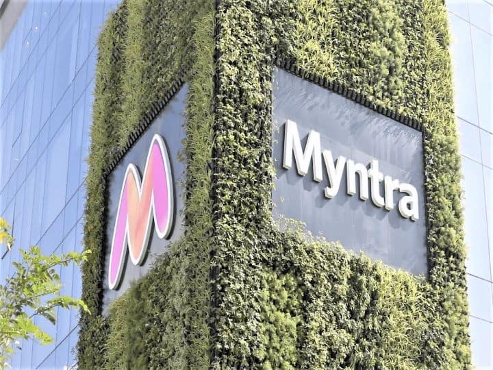 Myntra पर करते हैं शॉपिंग तो ये खबर है जरूरी, कंपनी के इस सर्विस चार्ज के बारे में जानें Myntra has implemented a Rupees 10 charge on every order irrespective of the order value Myntra पर करते हैं शॉपिंग तो ये खबर है जरूरी, कंपनी के इस सर्विस चार्ज के बारे में जानें