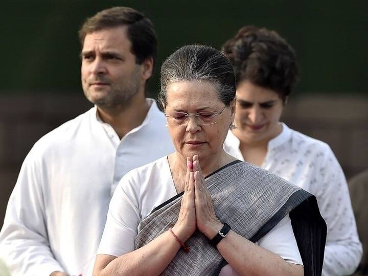 ABP News Survey: गांधी परिवार से मुक्ति कांग्रेस के लिए फायदा या नुकसान? लोगों ने दिया चौंकाने वाला जवाब if congress family remove from Party then Congress will loss or gain read what says survey ABP News Survey: गांधी परिवार से मुक्ति कांग्रेस के लिए फायदा या नुकसान? लोगों ने दिया चौंकाने वाला जवाब