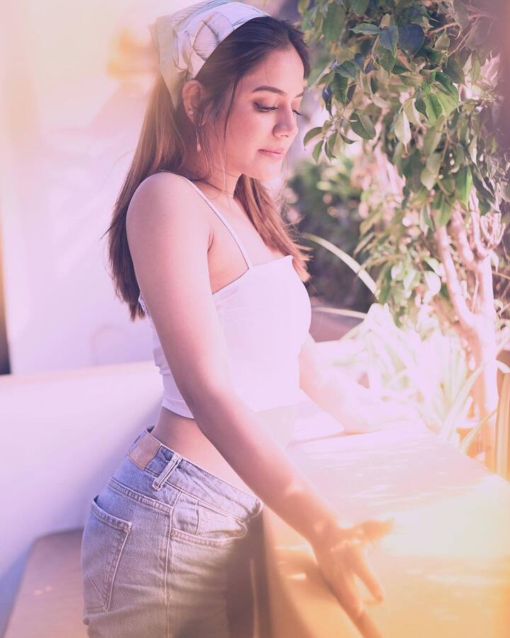 பெரிய தூண்டில் போட்டு பார்த்தேன் மீனு வலையில மாட்டலையே !
