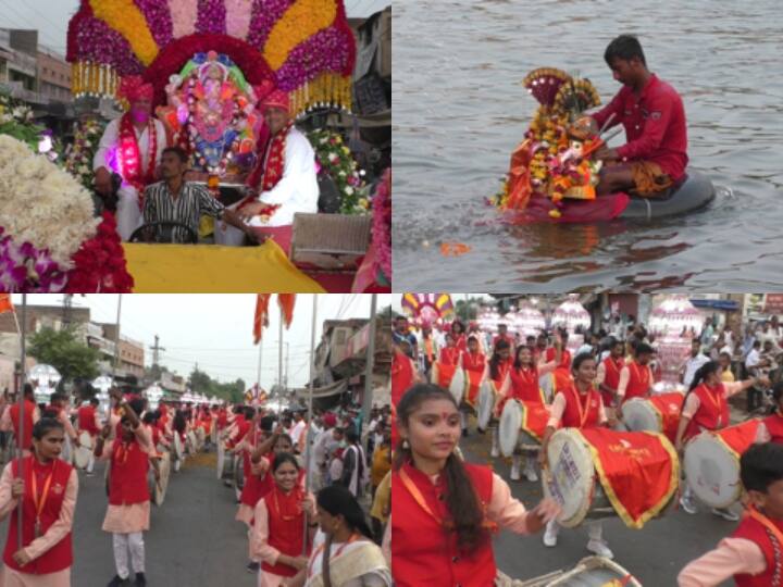 राजस्थान के भरतपुर में लोगों ने नम आंखों से भगवान गणेश की विदाई दी. इस दौरान लोगों ने गणपति बप्पा मोरया, अबके बरस तू जल्दी आ के जयकारे भी लगाए. इस मौके पर हिंदू-मुस्लिम की एकता भी दिखी.