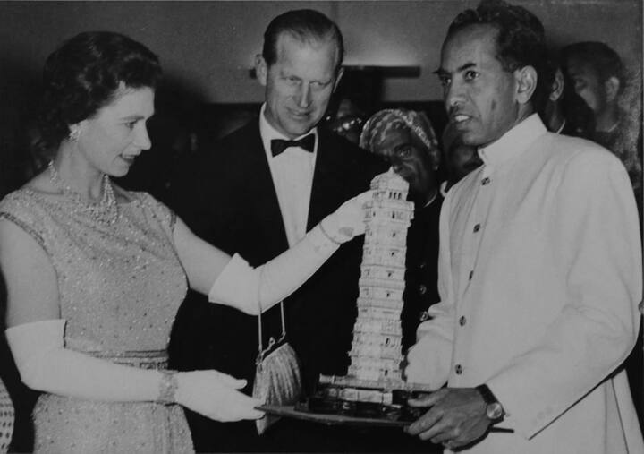 मेवाड़ राजपरिवार से जुड़े सदस्यों ने बताया कि महारानी एलिजाबेथ साल 1961 में आई थी. उनका यहां शाही अंदाज में स्वागत हुआ था.