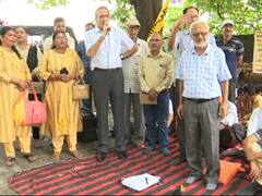 उत्तराखंड में भर्ती गड़बड़ियों पर सियासत तेज, विपक्ष और बेरोजगार युवा लगातार कर रहे CBI जांच की मांग